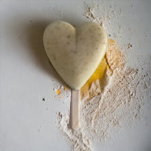 Load image into Gallery viewer, Karite Butter Organic heart bar Scented Yellow Freecia
