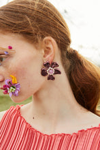 Load image into Gallery viewer, Amaryllis Earrings
