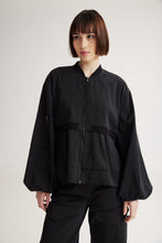 Load image into Gallery viewer, Nocturne Jacket (Black)
