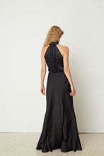 Load image into Gallery viewer, Long Flared Skirt (Black)
