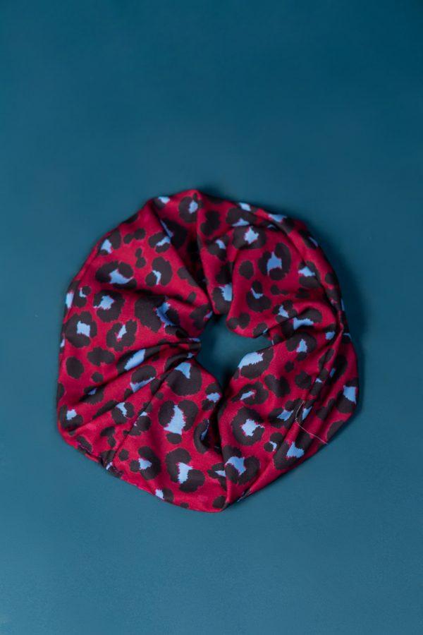 Zoya Scrunchie (Cherry leopard)